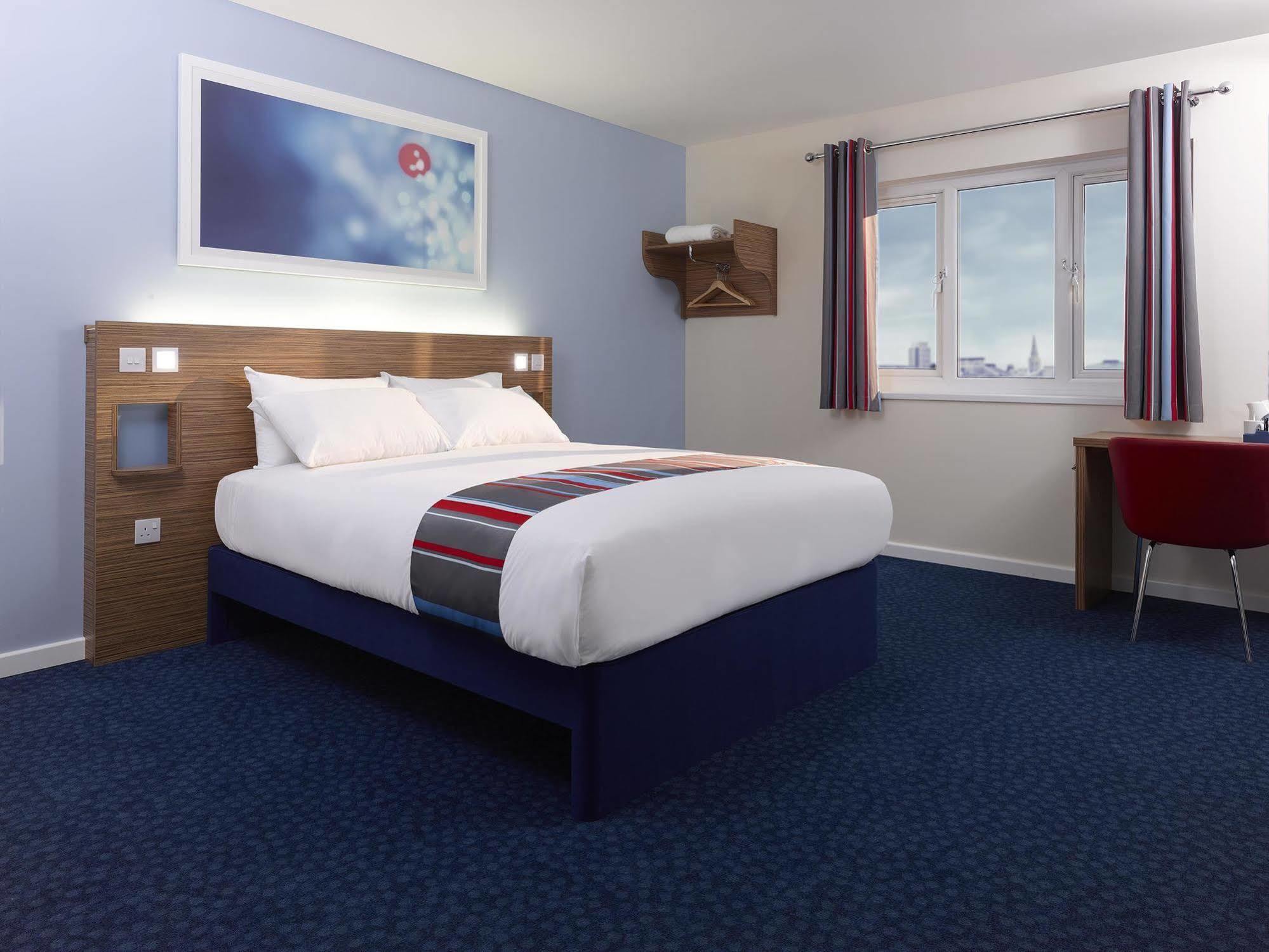 Travelodge London Woolwich Exterior foto